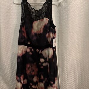 Beautiful Multicolor Lace Midi Dress